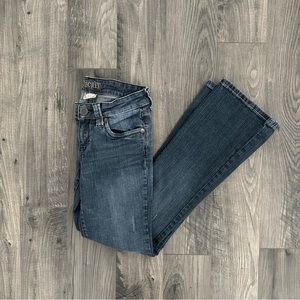 Women’s Dark Washed Decree Low Rise BootCut Jeans, Size 5